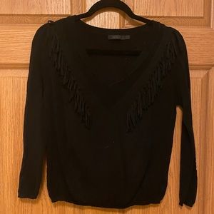 ⚽️ 4/$20 Raffi cotton fringed v-neck sweater